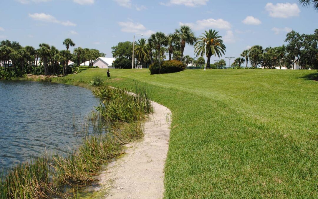 Waterford HOA shoreline restoration shows the way